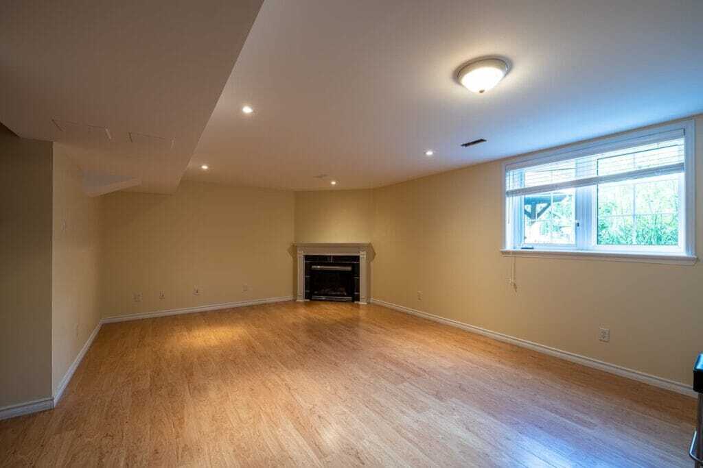 Basement renovated in Kanata