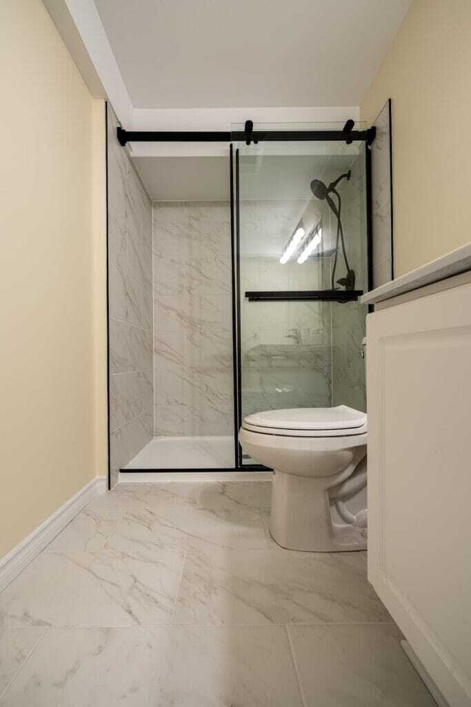 Bathroom renovation Kanata acrylic base