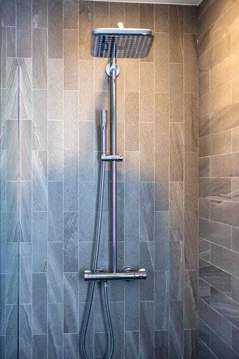 Barrhaven Tiled shower bathroom