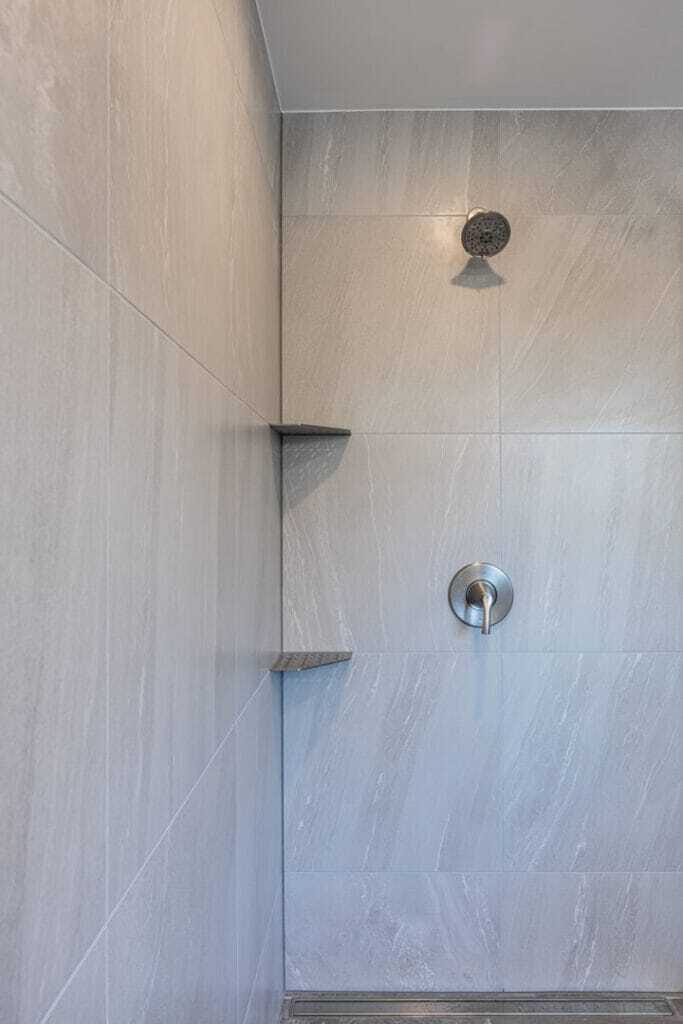 ottawa bathroom renovation Schluter corner