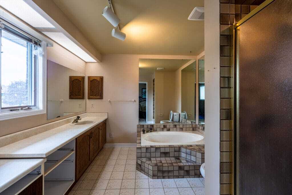 Bathroom Remodeling in Carp, ON