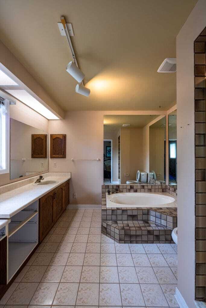 iBathrooms ottawa bathroom renovations